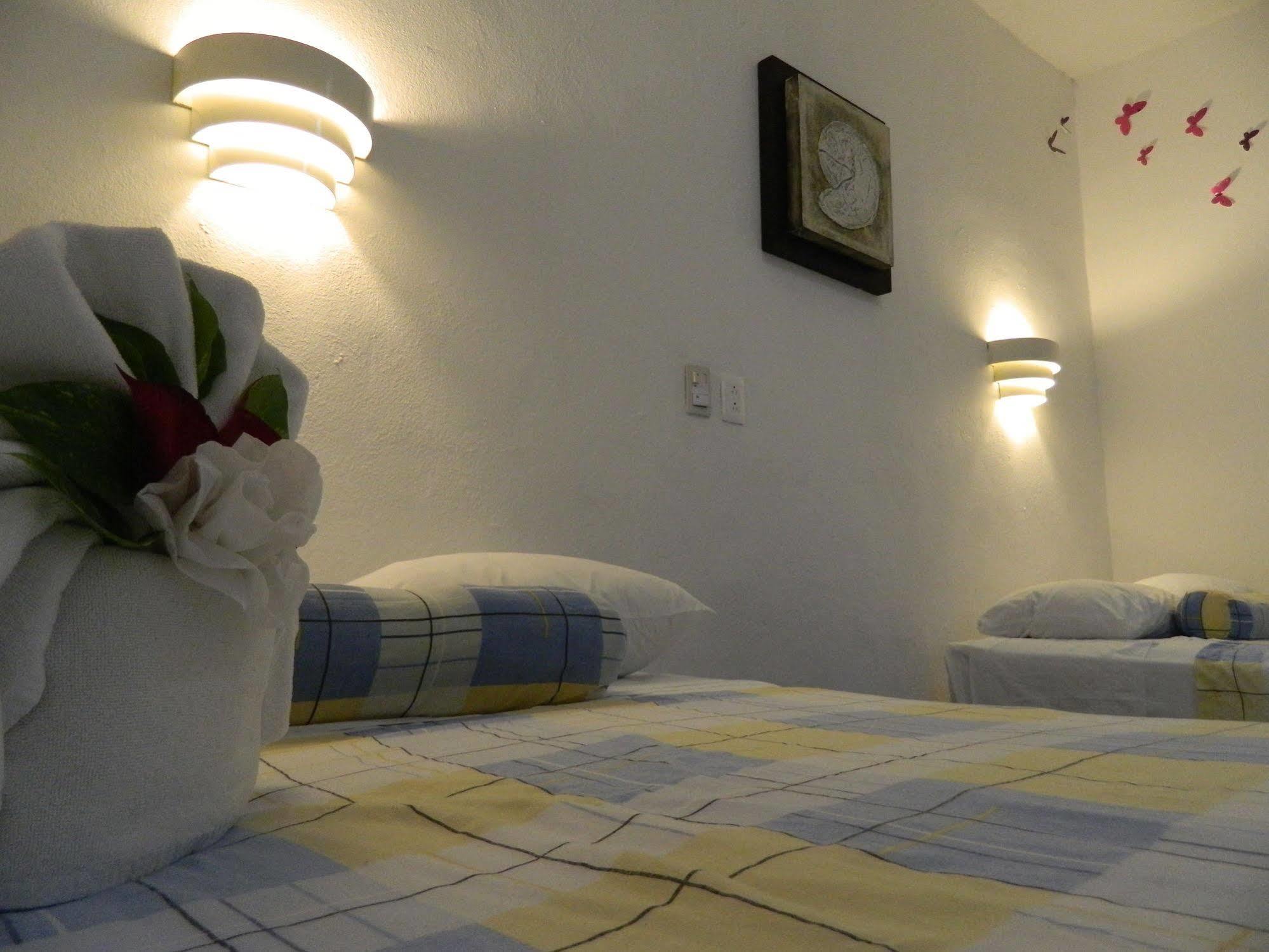 Hotel Sayab 5ta Avenida Playa del Carmen Dış mekan fotoğraf